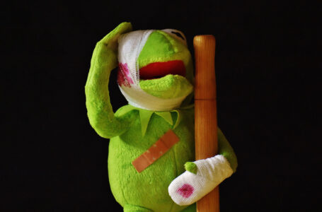 Blutflecken-Entferner im Mythos-Check ✅ Was taugen die Reiniger?